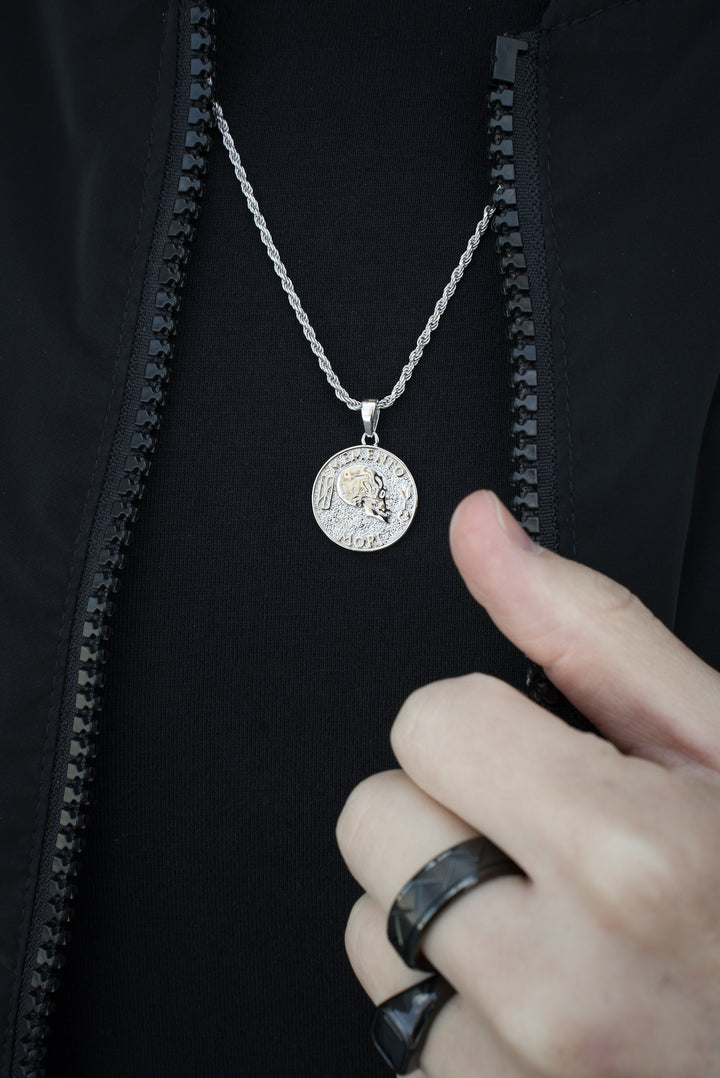 Collar Memento Mori Plata 925 Premium