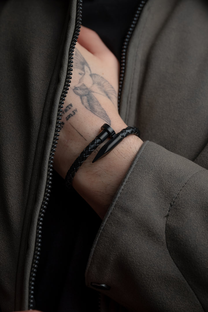 Pulsera Spike Black Genuine Leather Private Collection