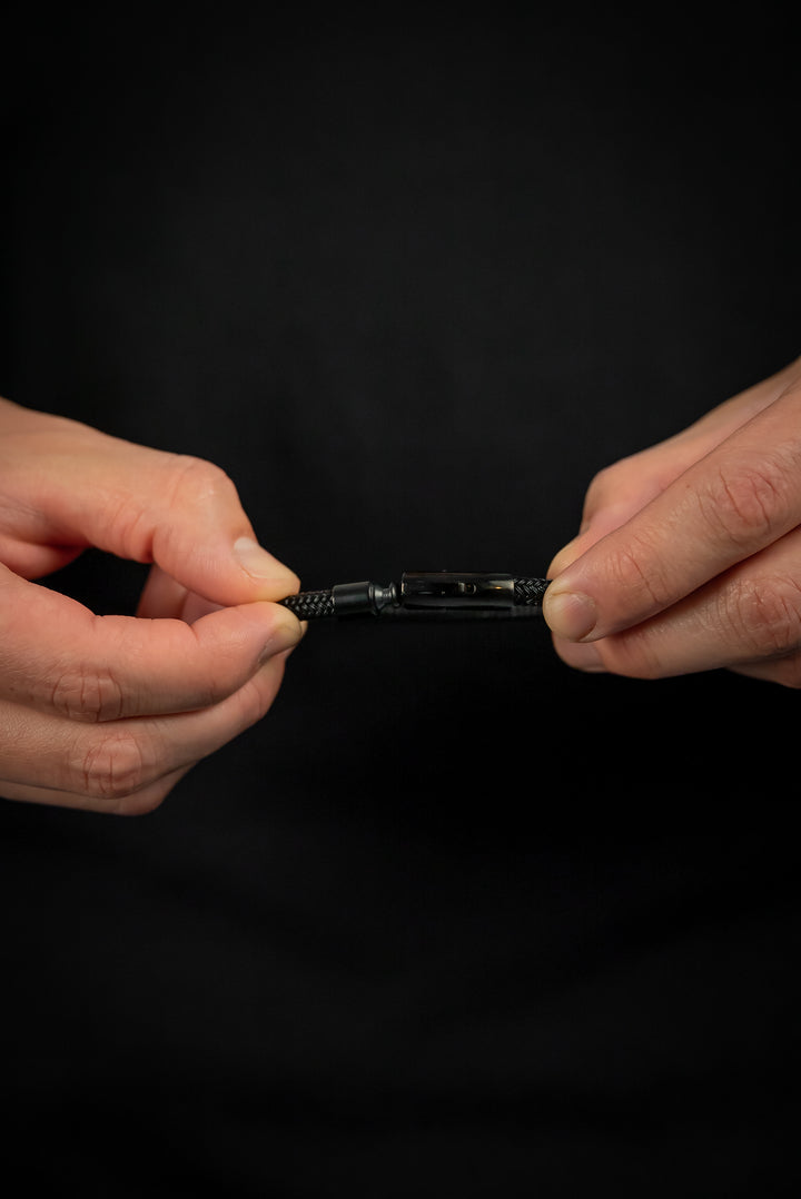 Brazalete Black Mist Private Collection