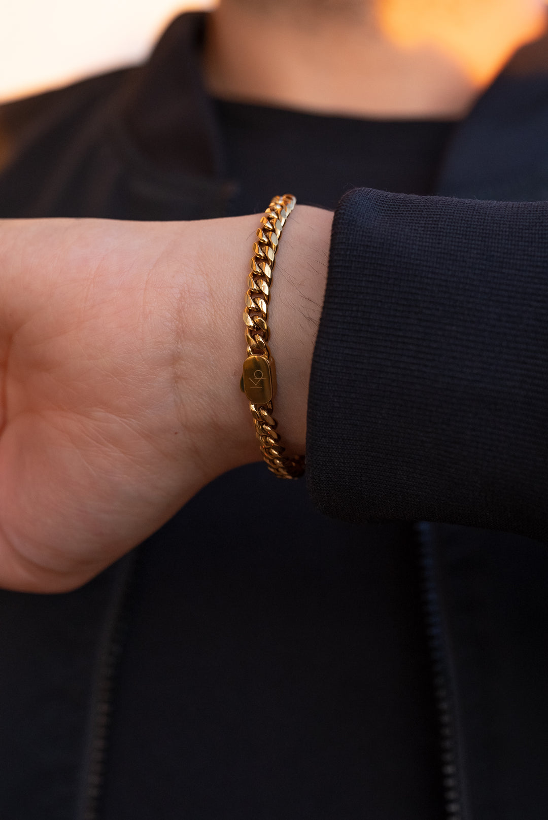 Brazalete Golden Cuban Elect. 18k