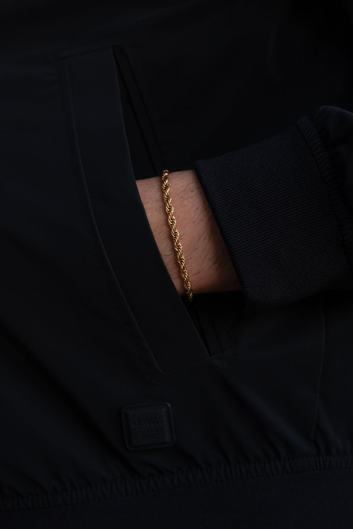 Brazalete Twisted Tourbillon Gold SS316L electroplatinado 18k