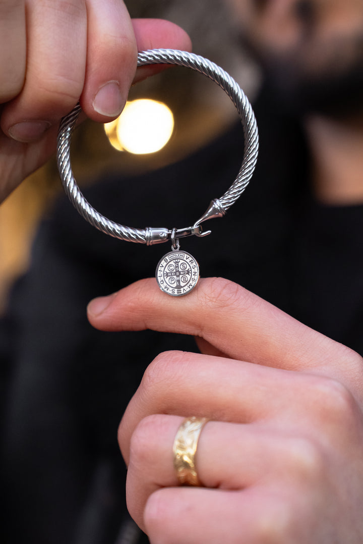 Brazalete Medalla de San Benito Silver