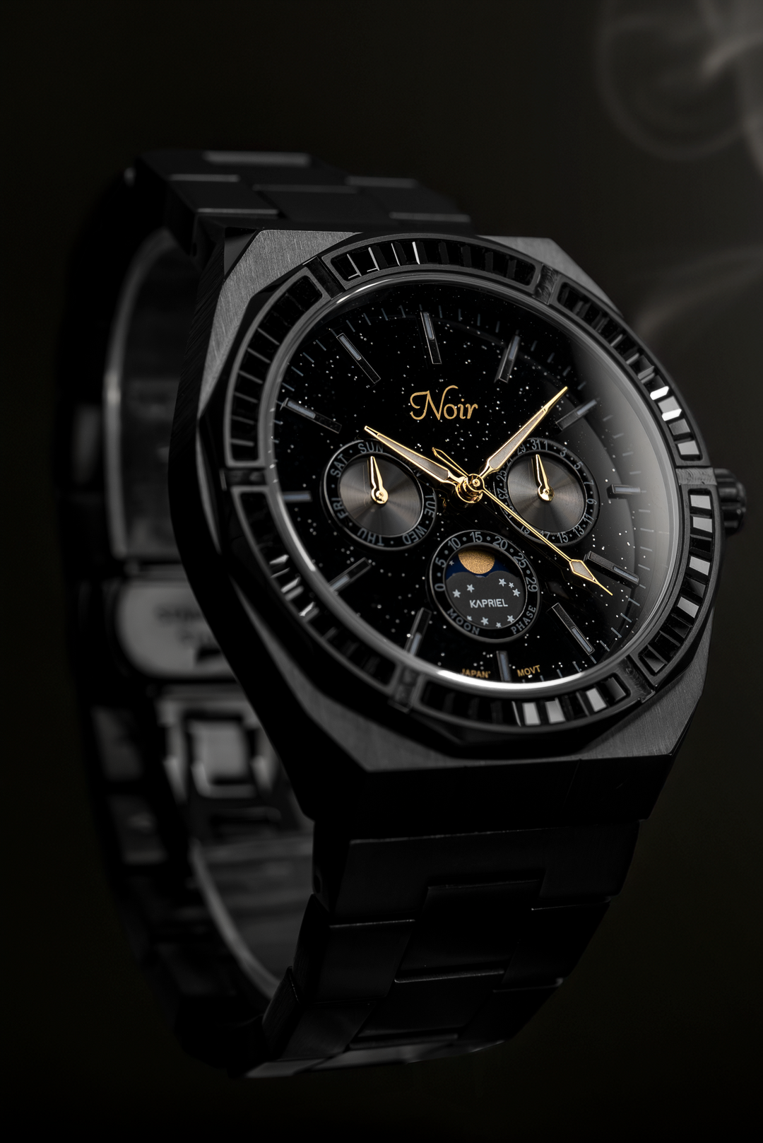 Kapriel Noir Moon Phase