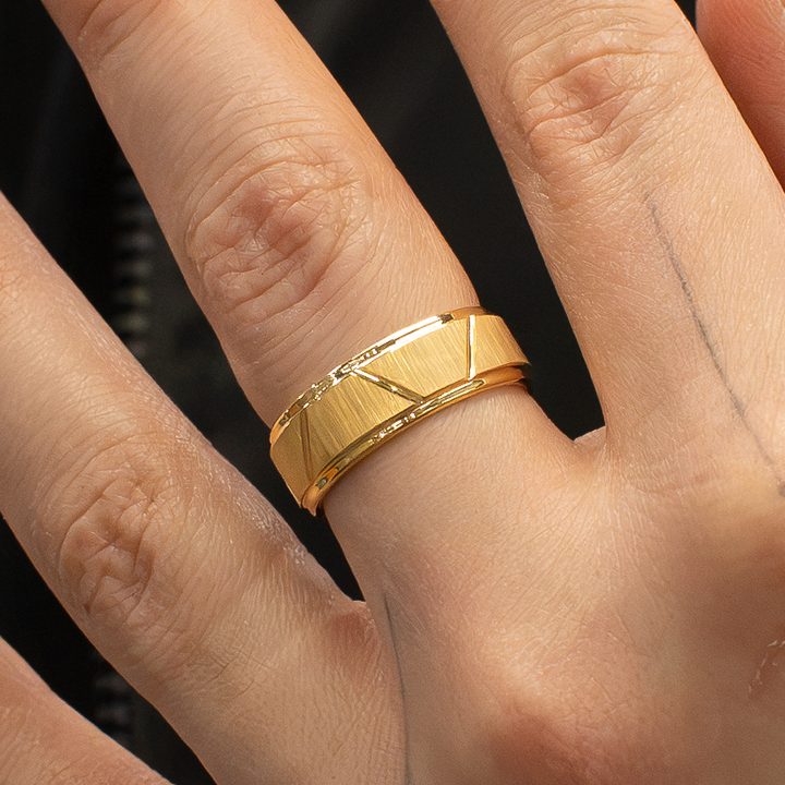 Anillo Gold Empire Carburo de Tungsteno
