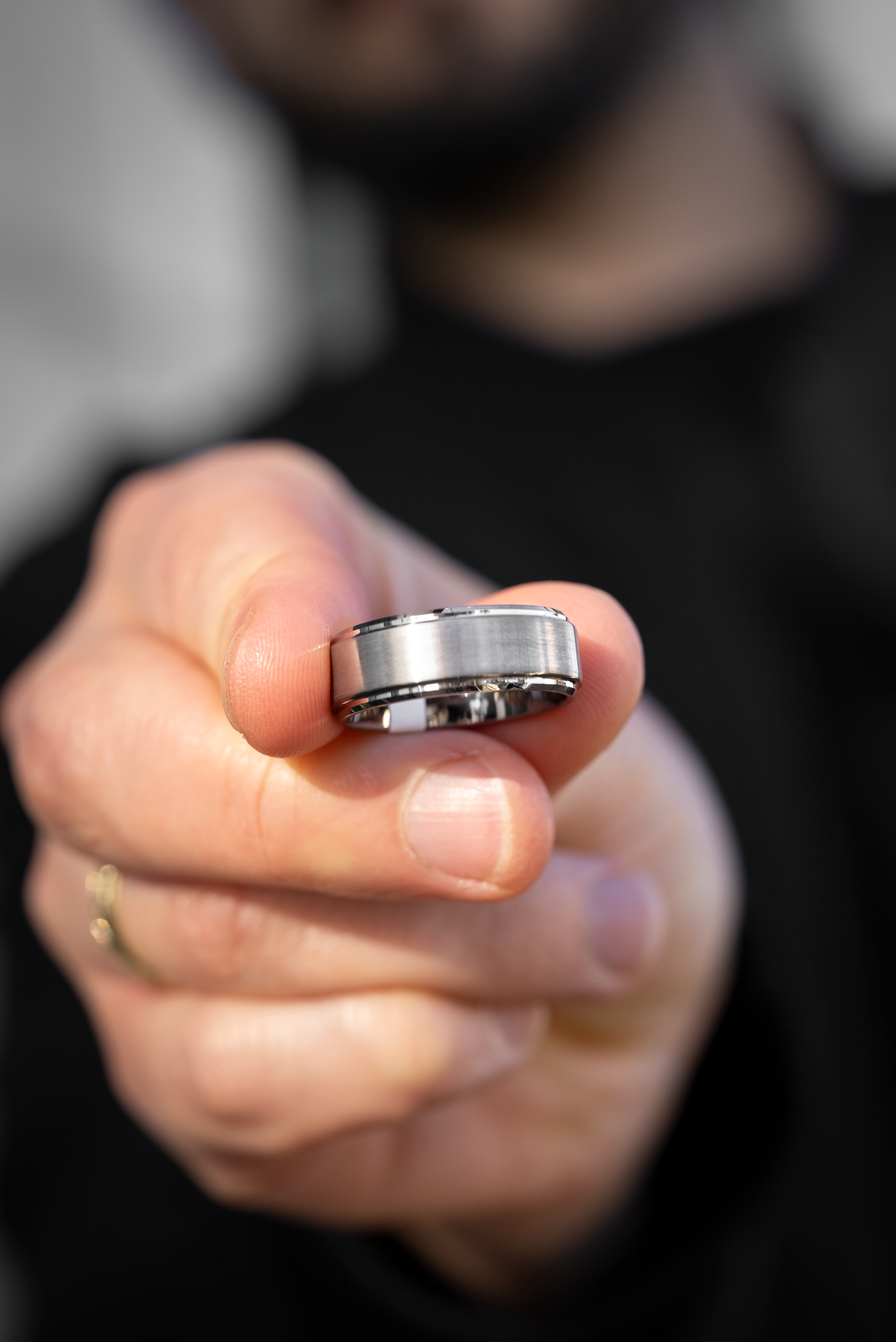 Anillo Essential Strong Silver Carburo de Tungsteno
