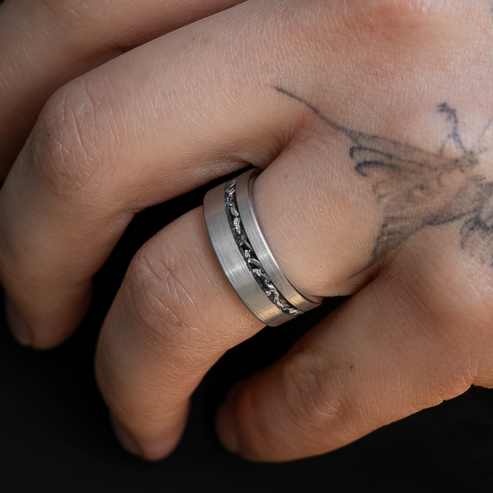 Anillo Iron Trench Carburo de Tungsteno