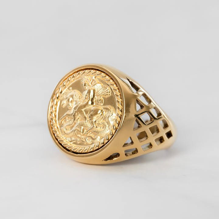 Anillo St. George Gold Victorian Edition Electroplatinado Oro 18k